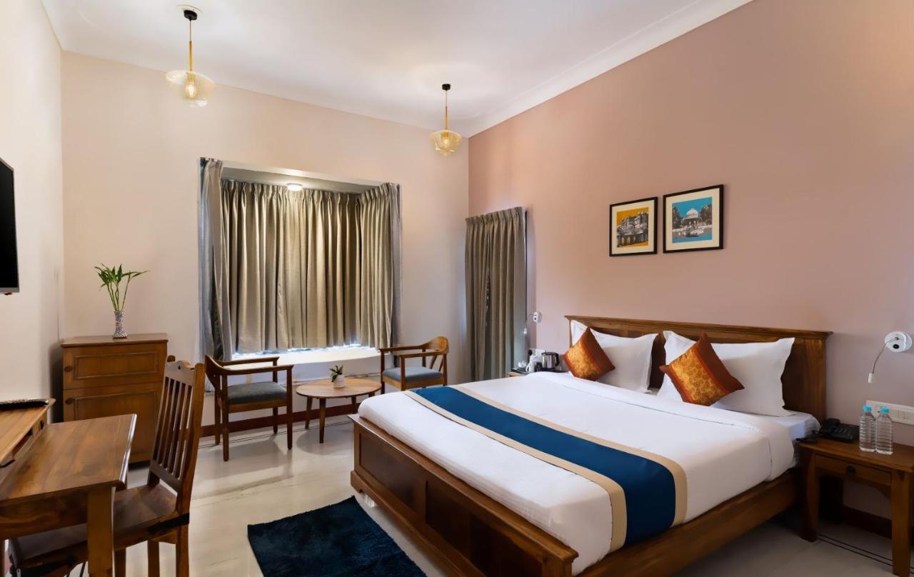 Dheergarh Palace Udaipur Bagian luar foto